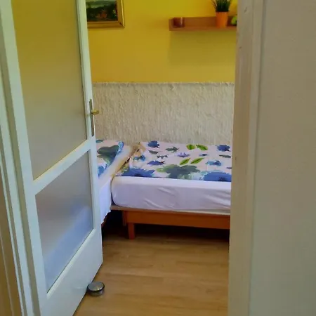 Candy Apartment